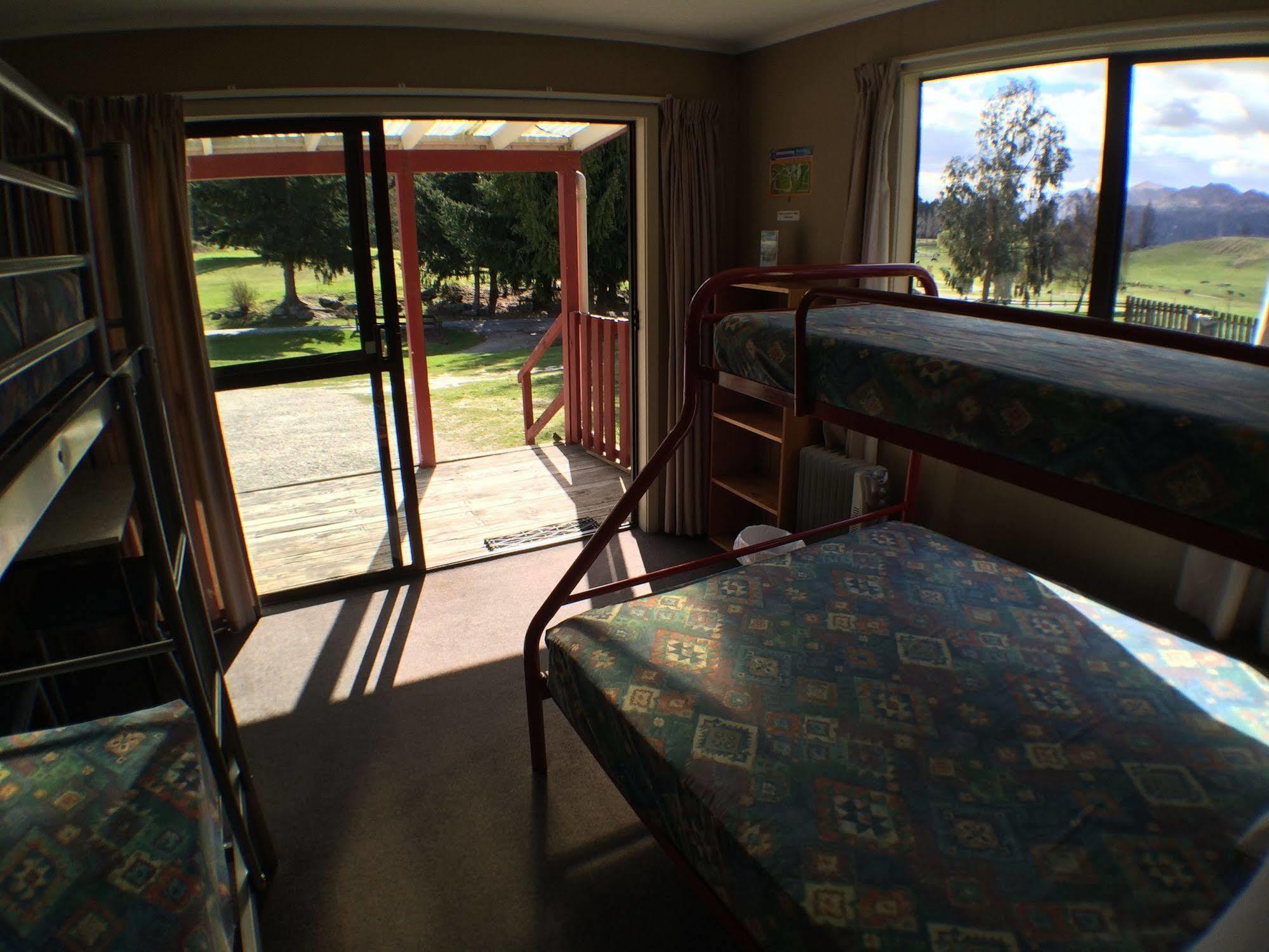 Mt Aspiring Holiday Park Wanaka Luaran gambar